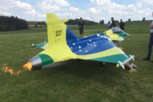 Como iniciar no Aeromodelismo